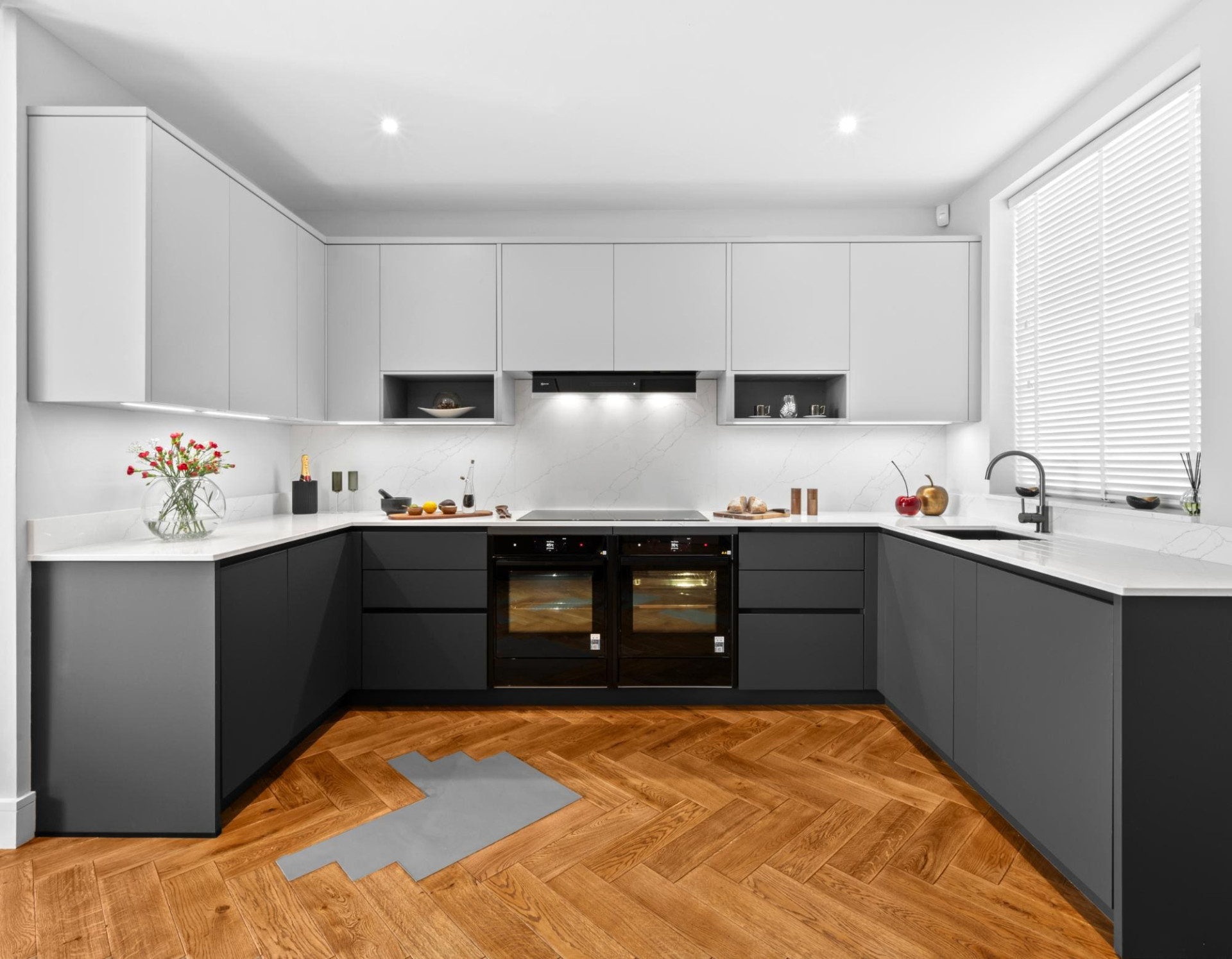 KITCHEN 28 Mel Patti